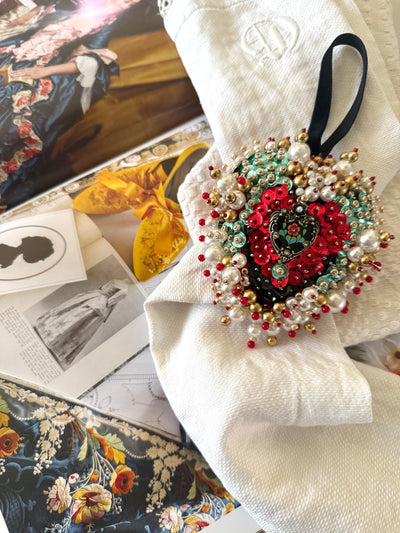 Vintage Valentine - Queen of Hearts